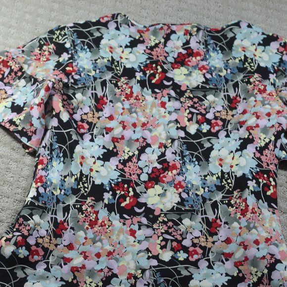 Jones New York Size 10 Floral 100% Silk Blouse - Picture 3 of 7